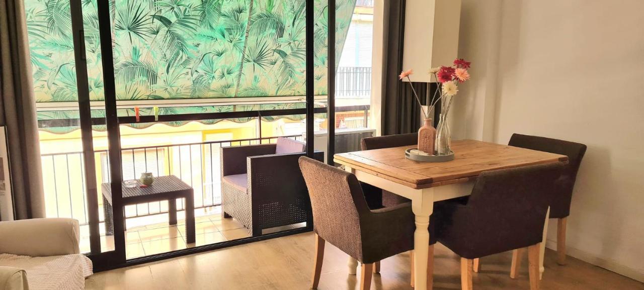 Old Town - Beach Apartment Μπένιντορμ Εξωτερικό φωτογραφία
