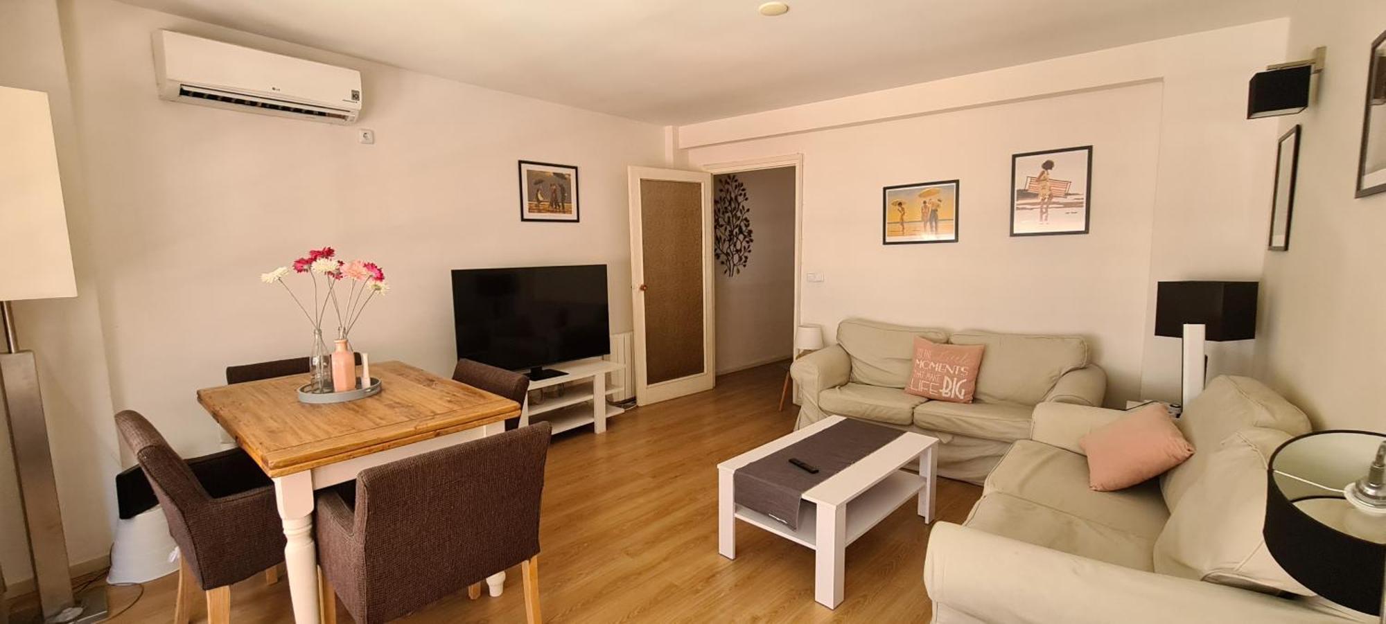 Old Town - Beach Apartment Μπένιντορμ Εξωτερικό φωτογραφία